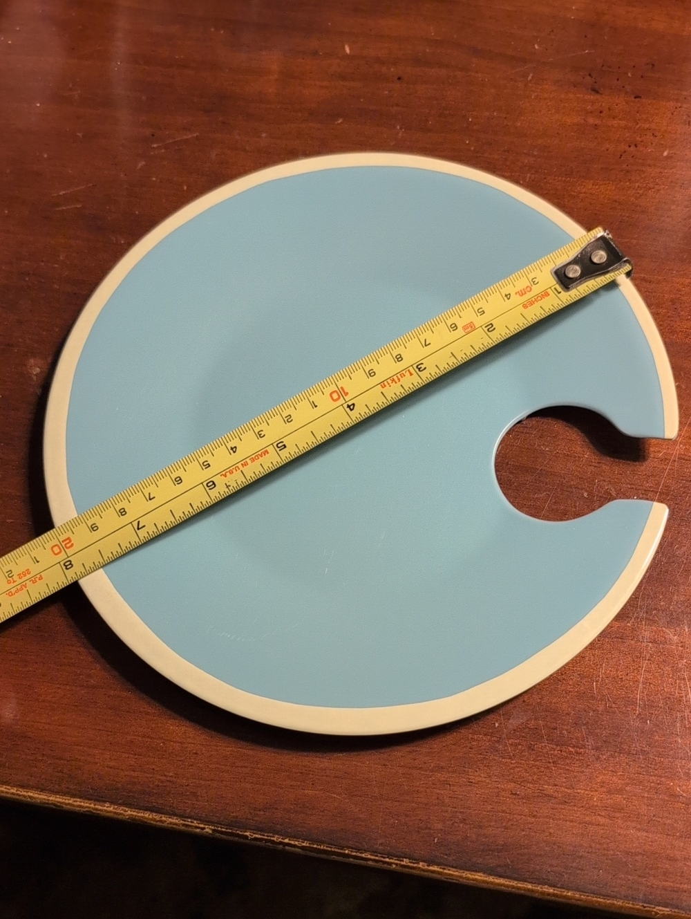 6 Melamine Light Teal Plates With Wine Glass Cut Out For One Hand Eating.